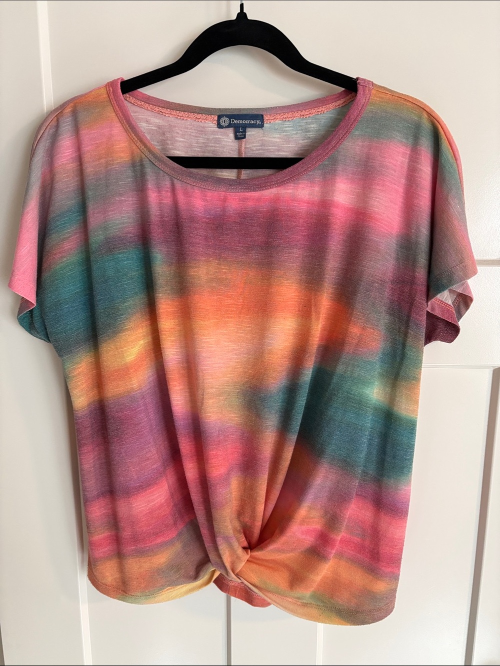 Democracy Multicolor Watercolor Twist-Front Short Sleeve Top